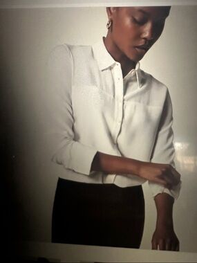 Spanx Low Maintenance Ivory Silk Button Down, size XL
